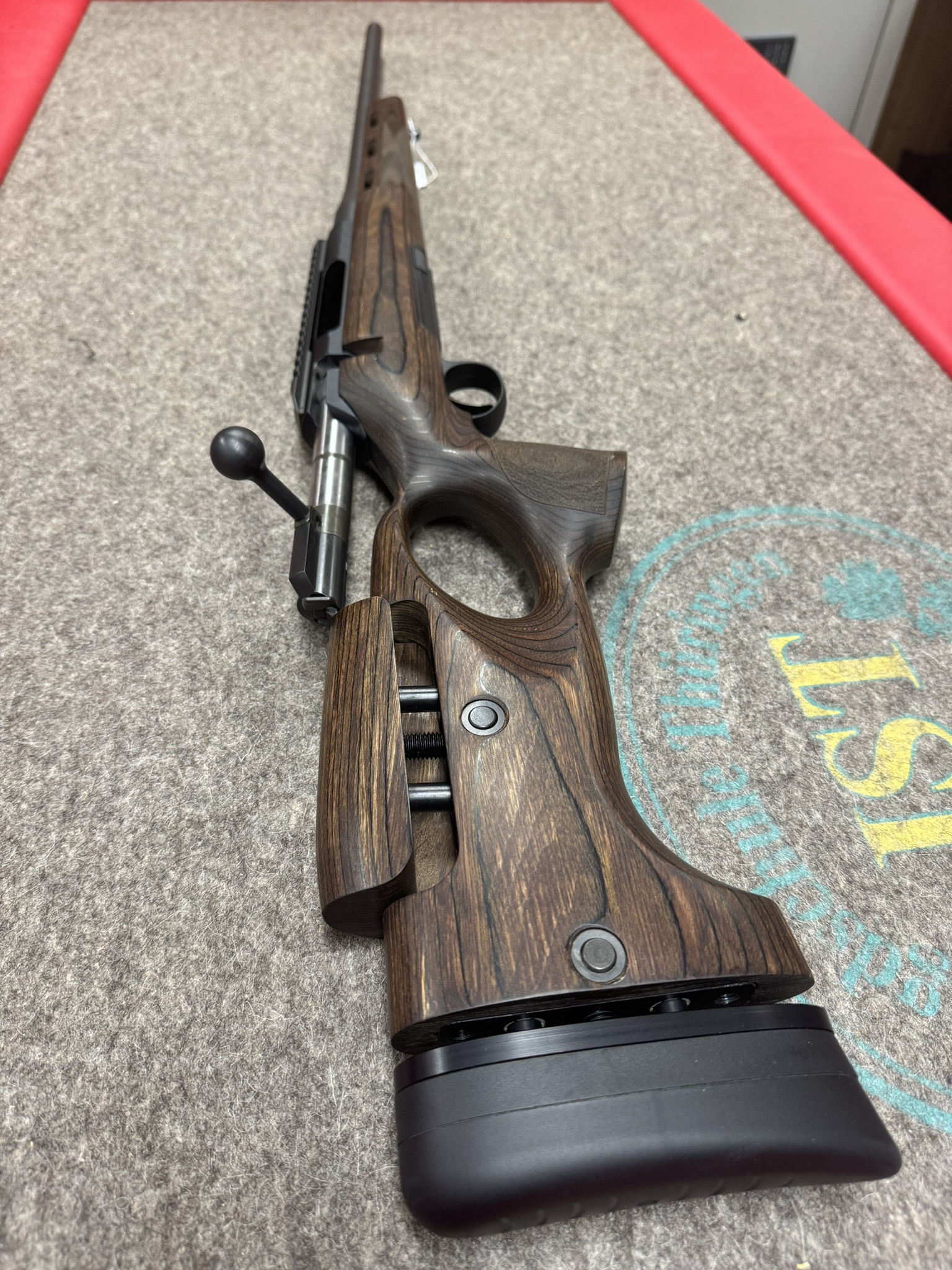 Rössler Signature Hunter, Lochschaft